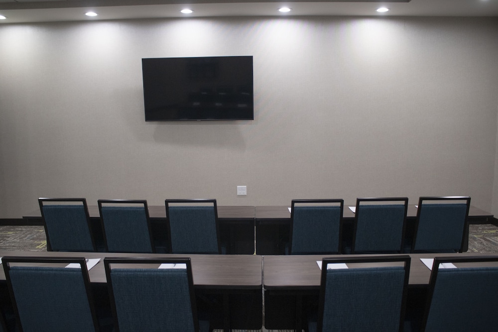 Hampton Inn & Suites Portland West - photo 81