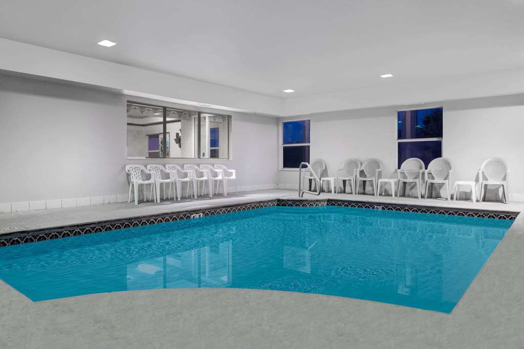 Days Inn by Wyndham Vega TX - photo 3