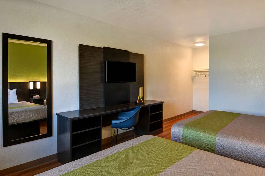 Motel 6 Cocoa Beach FL - photo 14