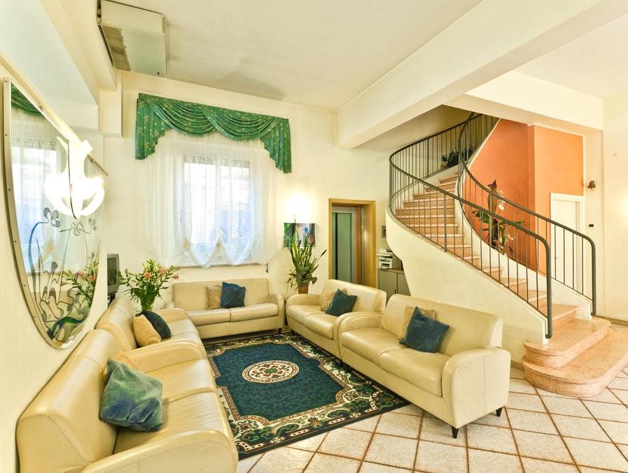 Rosso Blu - carbon neutral hotel in Cesenatico