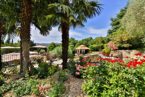 Mas De La Lombarde — hotel in Lourmarin