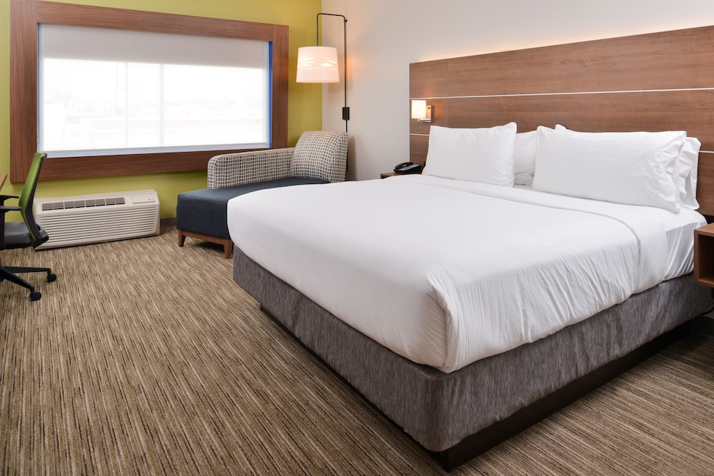 Holiday Inn Express Early by IHG - photo 13