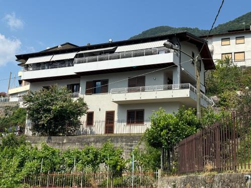 Incanto Nesso Parking and Lake View — hotel in Nesso