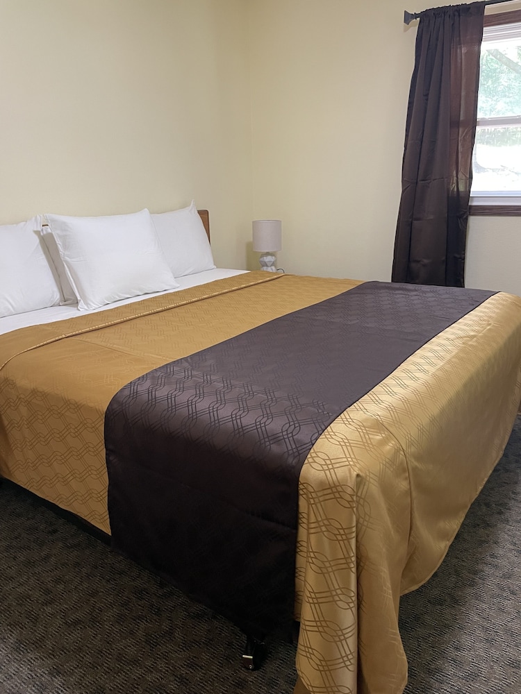 All Star Inn & Suites - photo 5