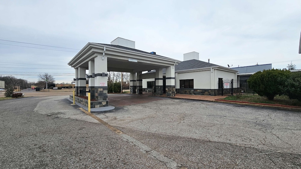 Motel 6 Memphis Graceland - photo 14