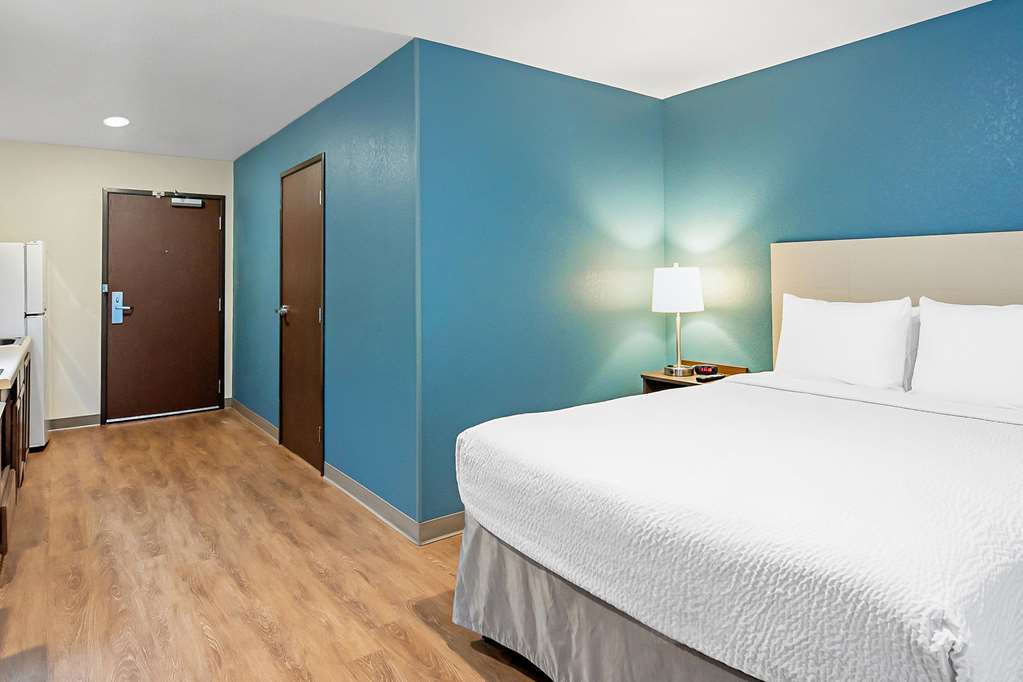 WoodSpring Suites Reno Sparks - photo 22