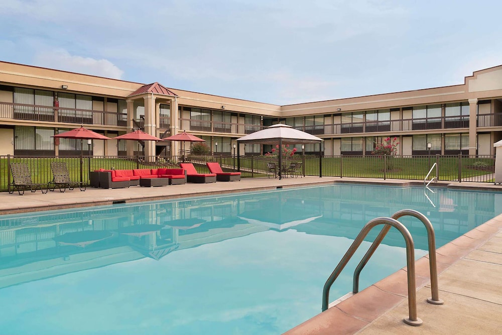 Baymont by Wyndham Culpeper - photo 10