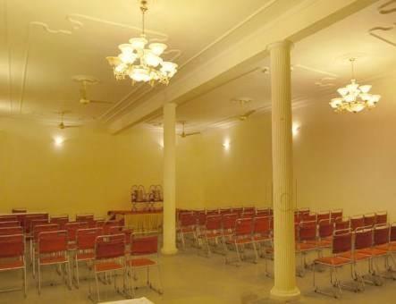 Hotel Royal — hotel in Kharar