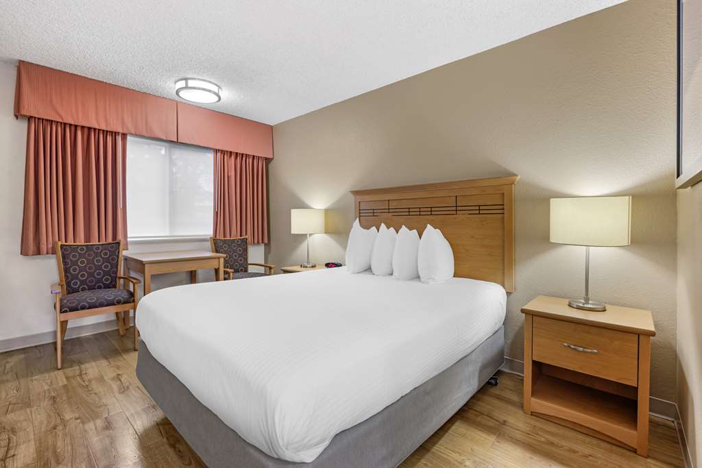 Best Western Aladdin Inn - photo 8