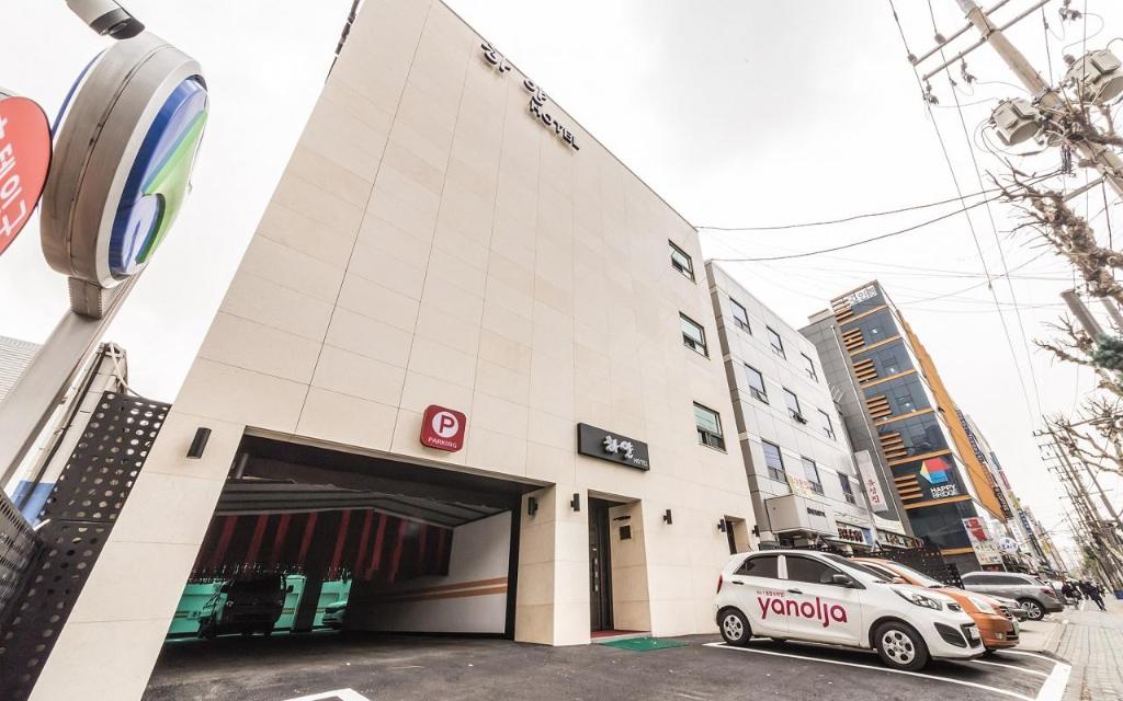 Jangan White - carbon neutral hotel in Seoul