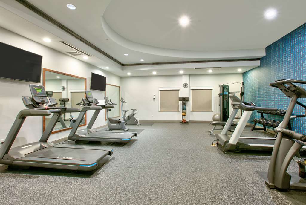 La Quinta Inn & Suites by Wyndham Dallas Grand Prairie South - photo 19