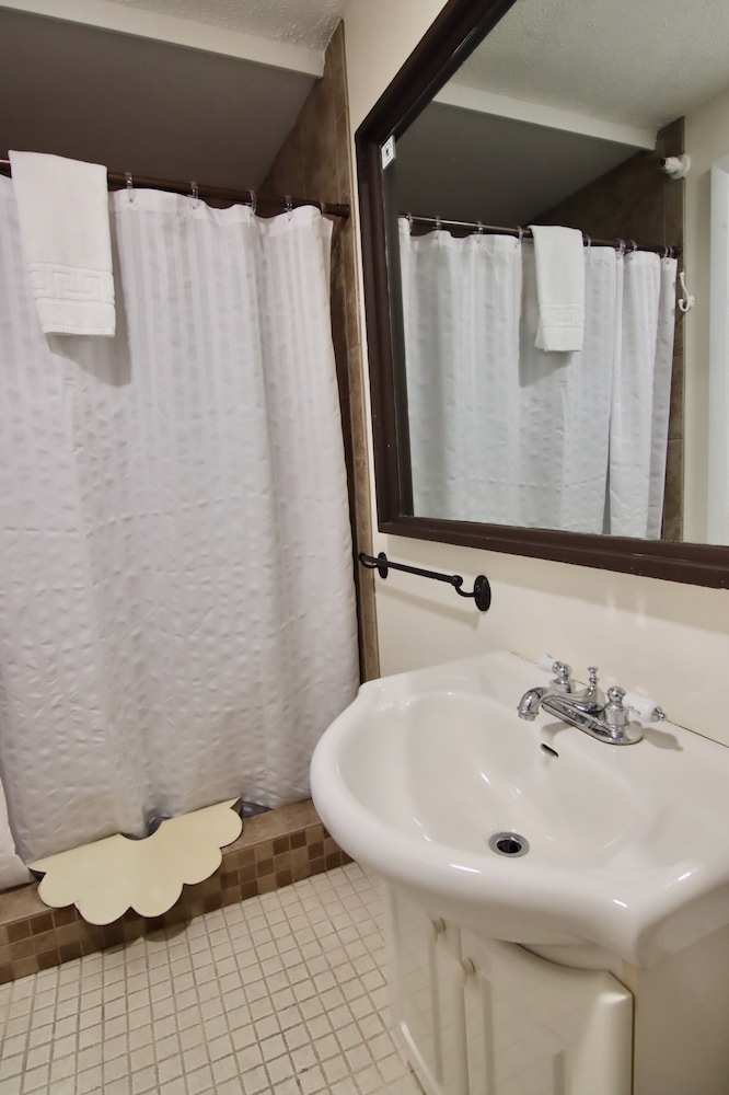 Hotel Frankfort & Restaurant - photo 105