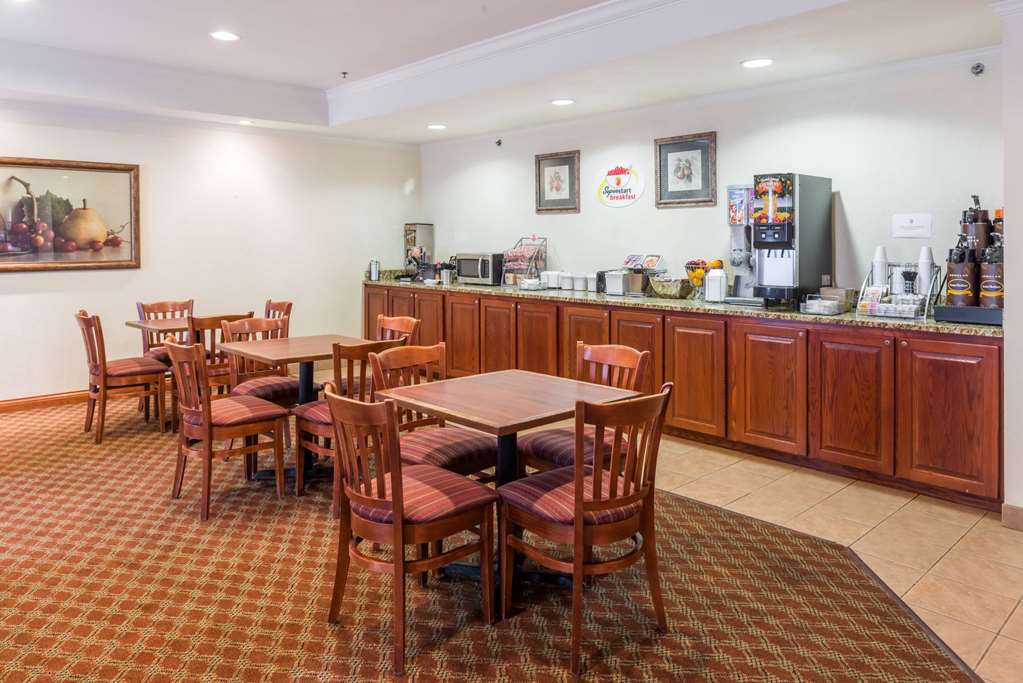 Super 8 by Wyndham St Robert Ft Leonard Wood Area - photo 15