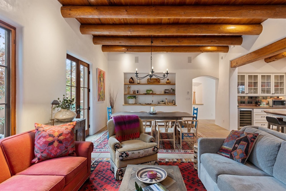 La Joya Spacious and Historic Downtown Jewel - photo 28