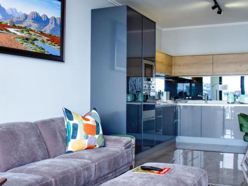 Ellipse Waterfall Executive Two Bedroom — 4-Star Luxury Hotel in Midrand, South Africa