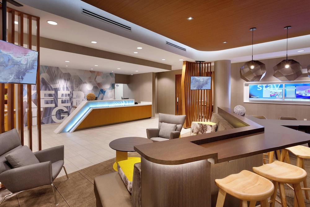 SpringHill Suites by Marriott Coralville - photo 5