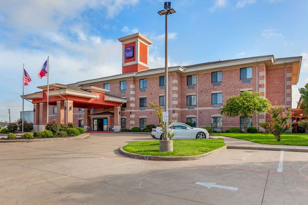 Sleep Inn & Suites Hewitt South Waco - photo 2