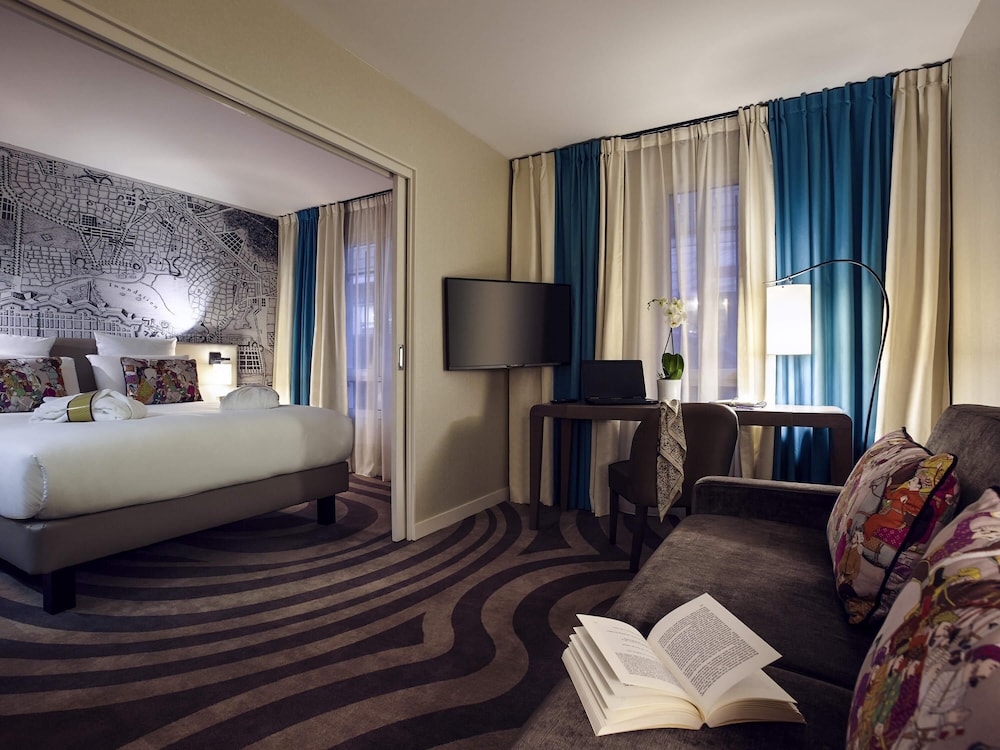 Mercure Tour Eiffel Grenelle