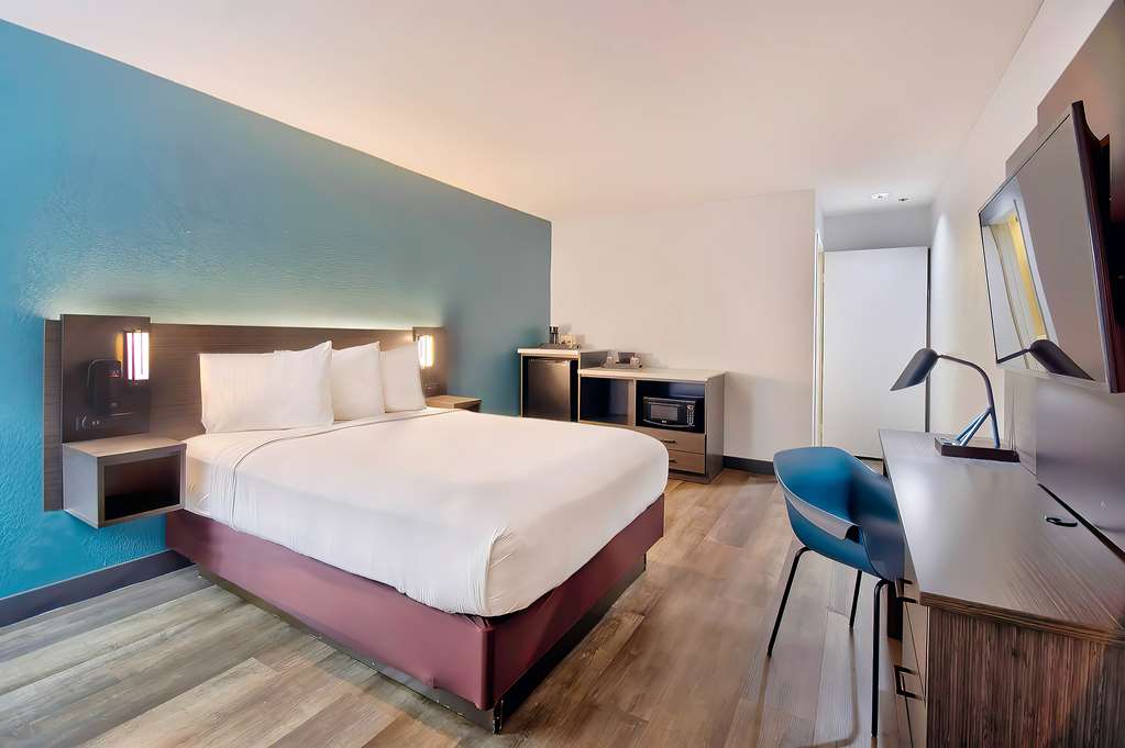 Studio 6 Suites Lawndale CA South Bay - photo 10