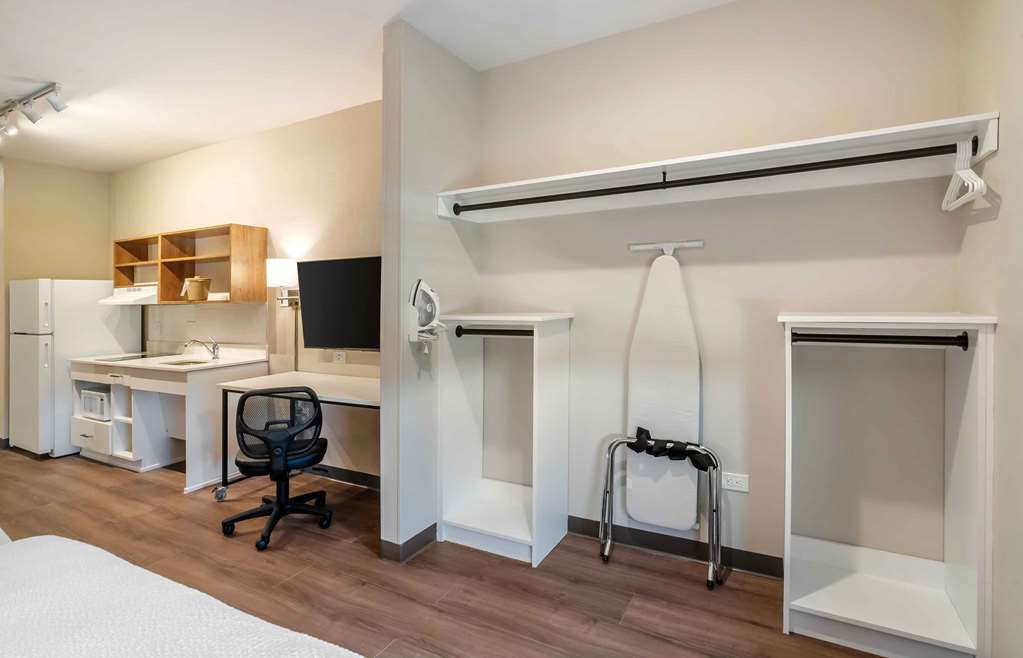 Extended Stay America Premier Suites Fort Myers Airport - photo 50