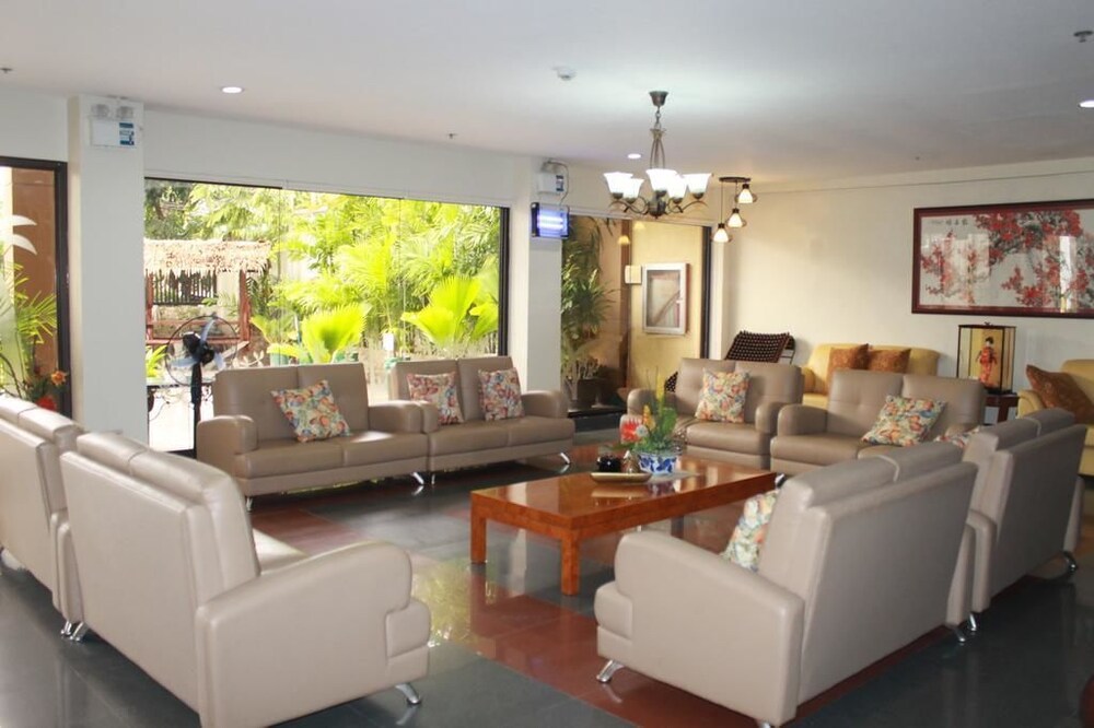 Palmbeach Resort Mactan Cebu powered by Cocotel — Cebu City — photo 4