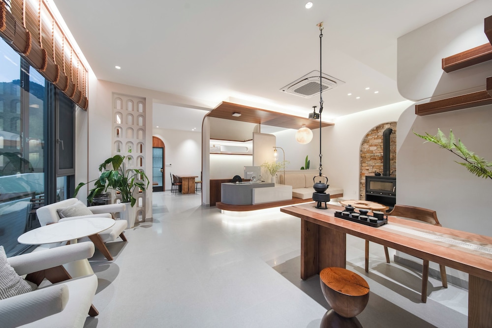 Bright Moon Valley Smart Hotel in Anqing, People's Republic of China