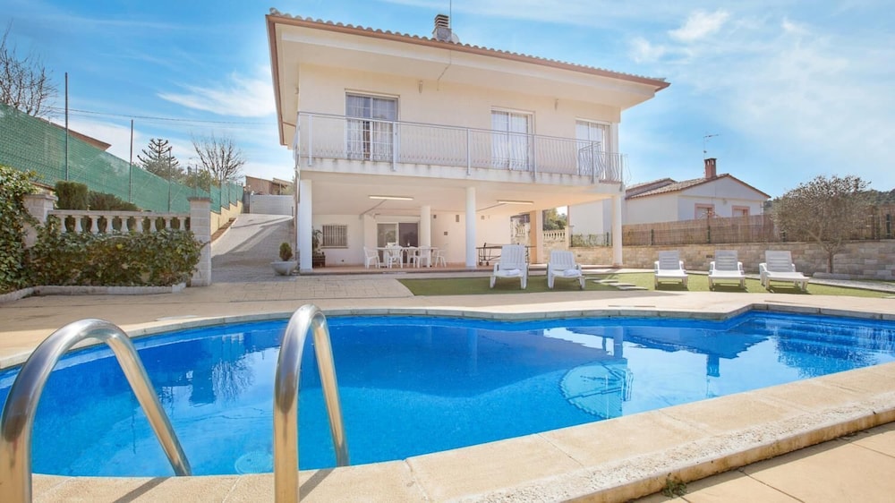 Brisamar in Vidreres — hotel in Vidreres