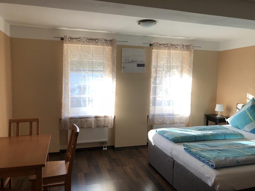 Village Hotel — hotel in Sohren