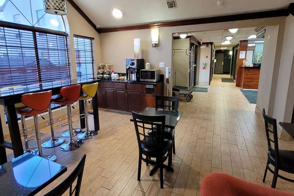 Quality Inn & Suites Columbia I 70 - photo 5