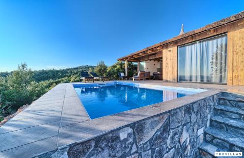 Lux Iv in Murter, Croatia