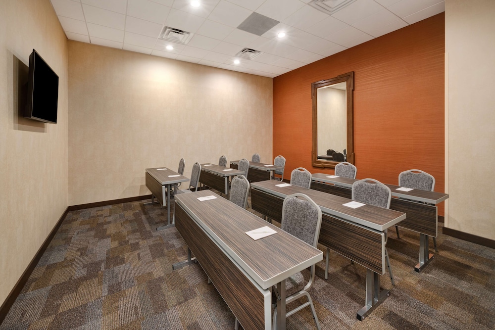 Home2 Suites by Hilton Atlanta Downtown - photo 28