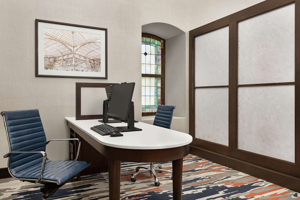 Hampton Inn Indianapolis Downtown IUPUI - photo 40