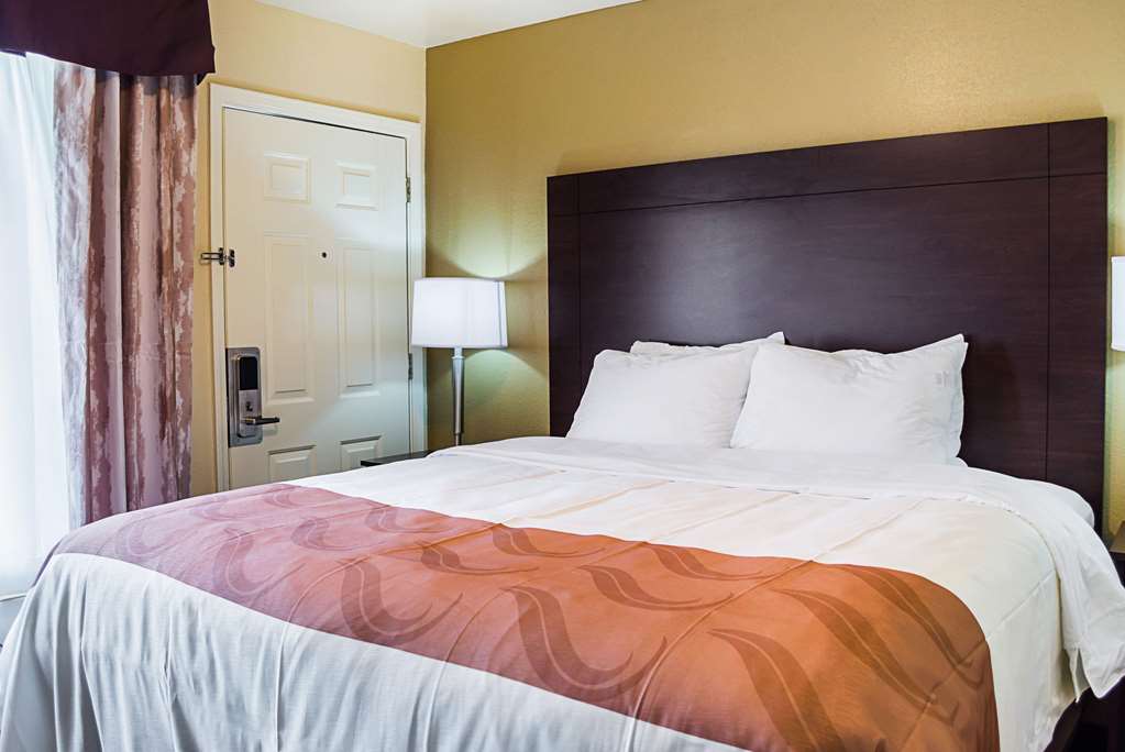 Quality Inn Vicksburg - photo 24