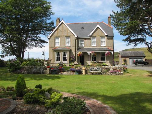 Gwrach Ynys Country Guest House — 4-Star Luxury Hotel in Harlech, United Kingdom