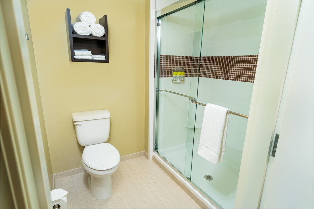 Staybridge Suites Newark Fremont by IHG - photo 27