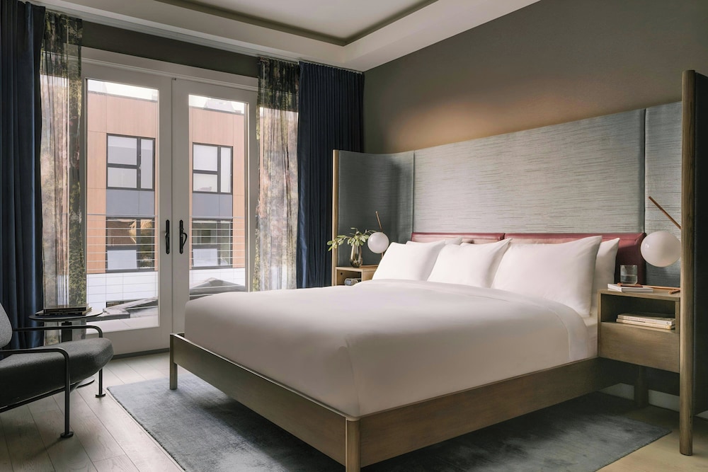 Lark Hotels 907 Main - photo 23