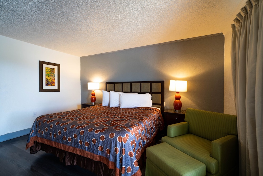 Oyo Hotel Ocala Fl I 75 - photo 16