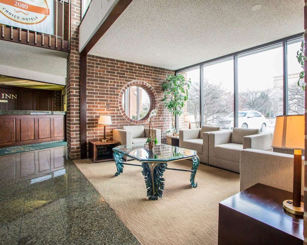 Quality Inn Schaumburg Chicago near the Mall - photo 3