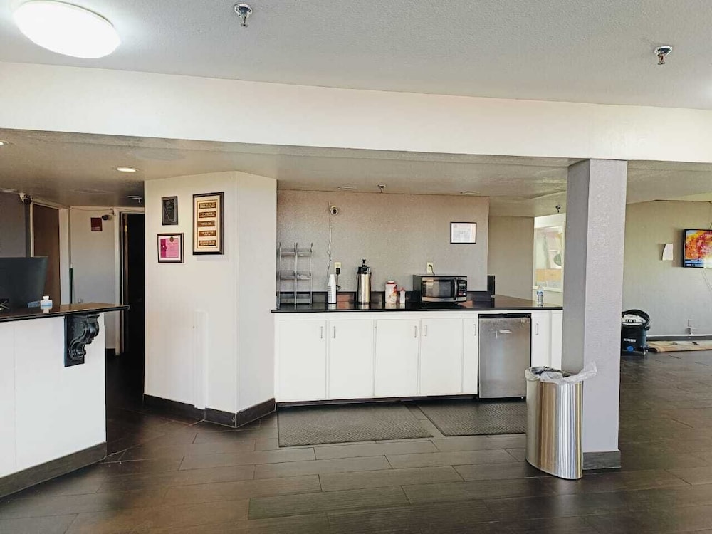Travelers inn by OYO Wichita Falls - photo 5