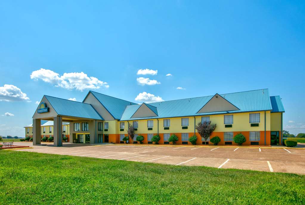 Days Inn by Wyndham Tunica Resorts - photo 6