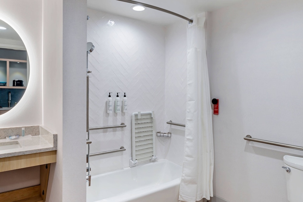 TownePlace Suites by Marriott Richmond Colonial Heights - photo 21