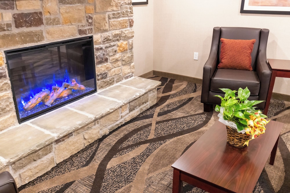 Cobblestone Inn & Suites Winters - photo 15