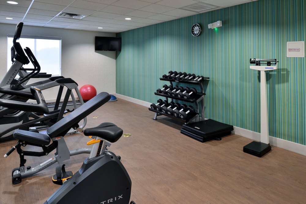 Holiday Inn Express Hotel & Suites Royse City by IHG - photo 40
