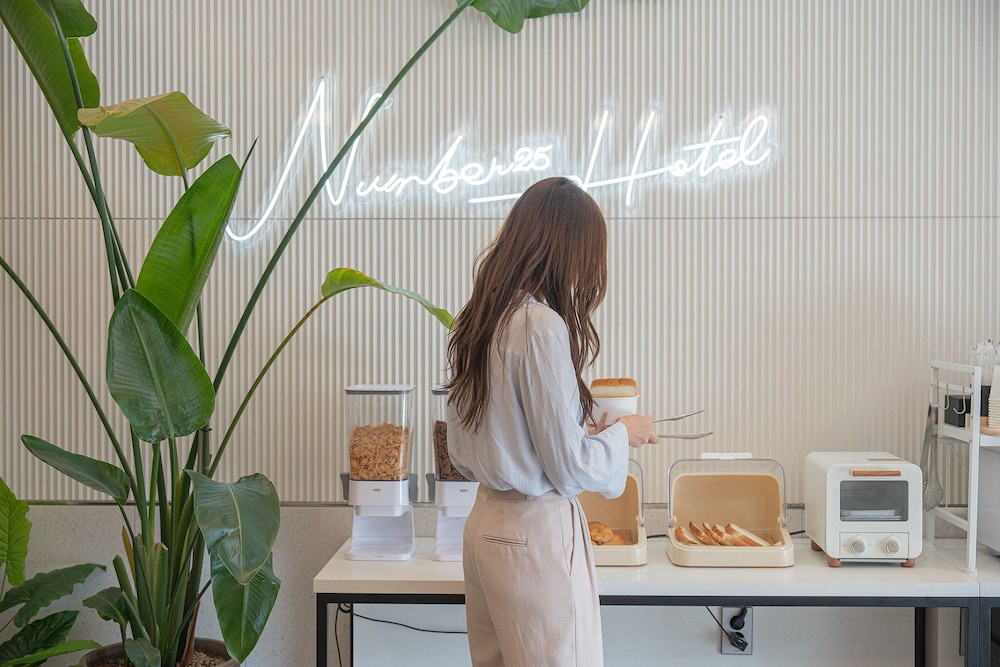 No25 hotel Jeonjusanjeong in Jeonju, South Korea