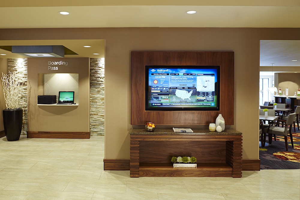 Courtyard by Marriott Ithaca Airport University - photo 13