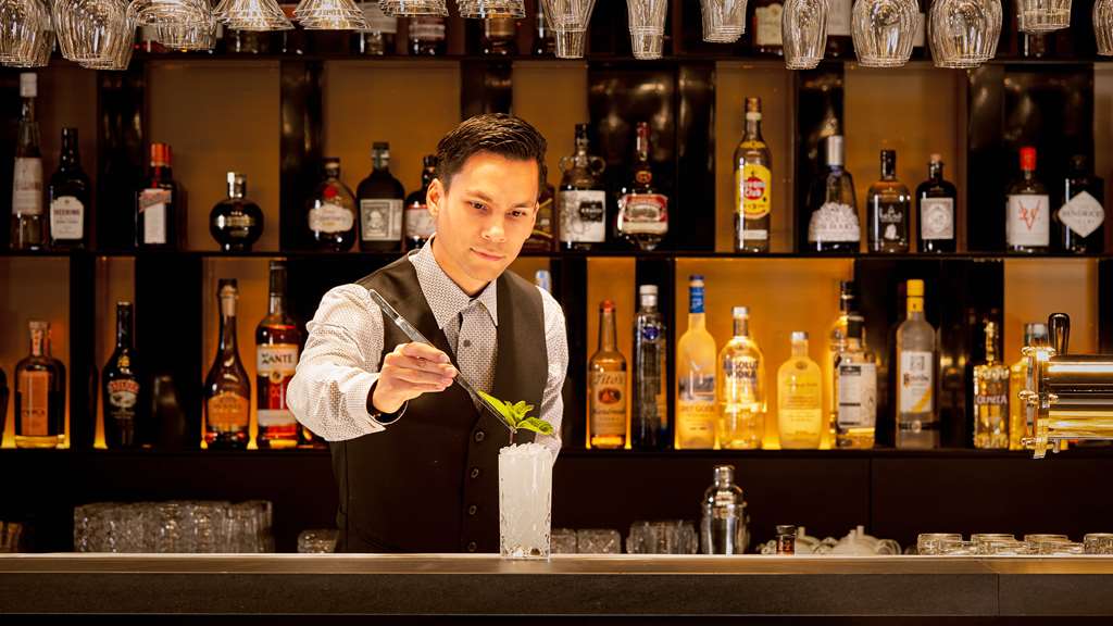 מזון ומשקאות