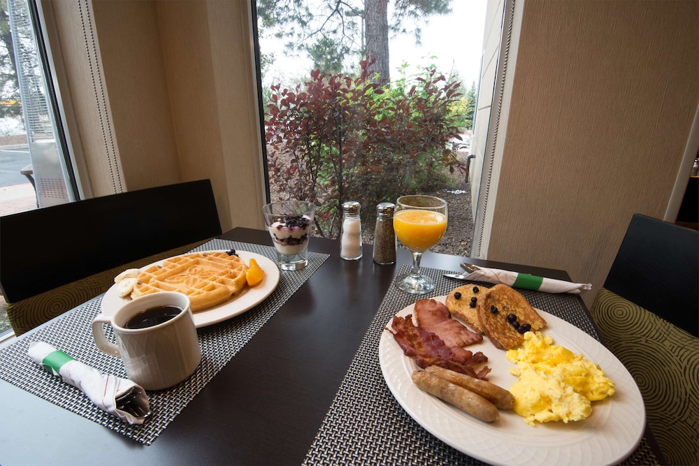 Hilton Garden Inn Flagstaff - photo 39