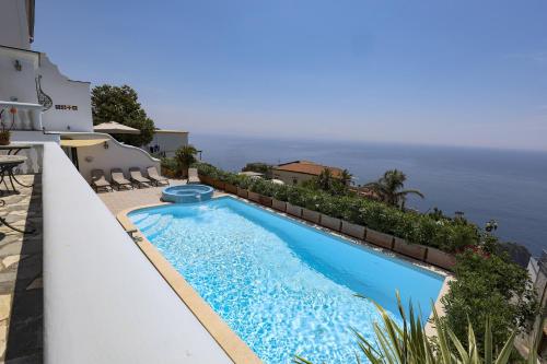 Villa Elena — 4-Star Luxury Hotel in Conca Dei Marini, Italy