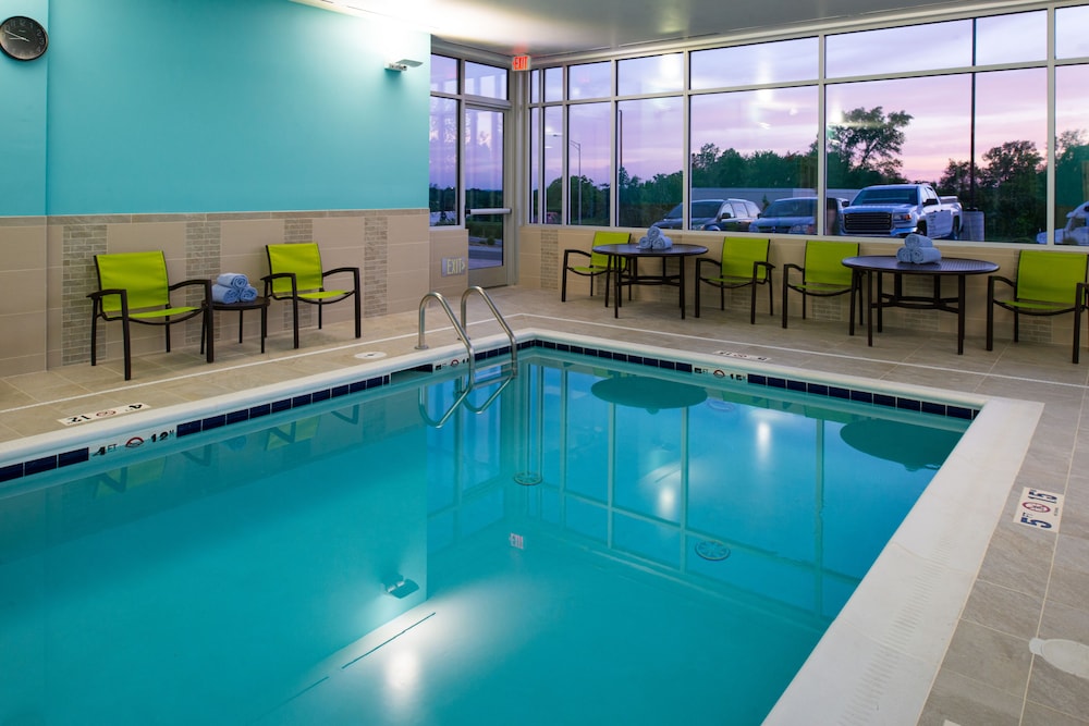 Springhill Suites Kansas City Northeast - photo 14