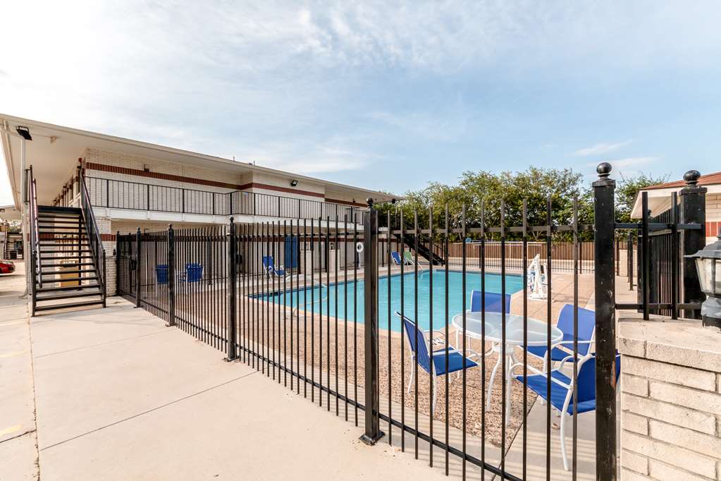 Motel 6 San Antonio TX South WW White Rd - photo 8